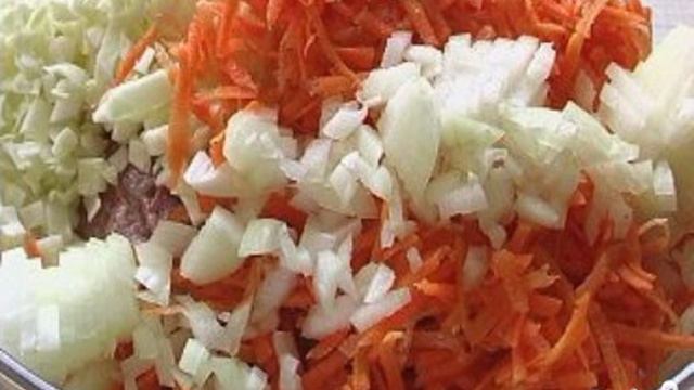 Ленивые голубцы в сковороде