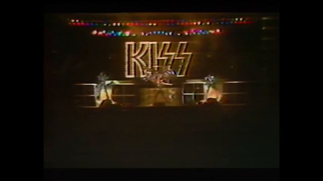 Kiss - Rock And Roll All Nite (From Kiss eXposed)