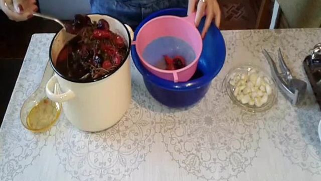 Соус ткемали из терна
