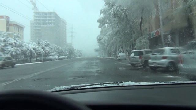 VLOG. Бишкек. По опустевшим улицам Бишкека...
