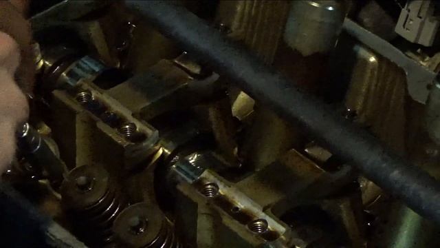 Замена маслосъемных колпачков (МСК) без снятия ГБЦ 4g63 4g64 SOHC Galant VIII