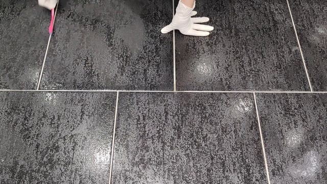 МГНОВЕННОЕ ОТБЕЛИВАНИЕ швов пола. Нужно всего 1 СРЕДСТВО, чтобы ПОЧИСТИТЬ ШВЫ между плиткой