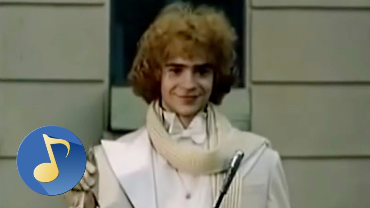 Да здравствует сюрприз - песня из фильма "Незнайка с нашего двора" (1983)