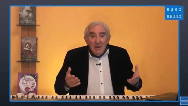 Михаил Казиник
