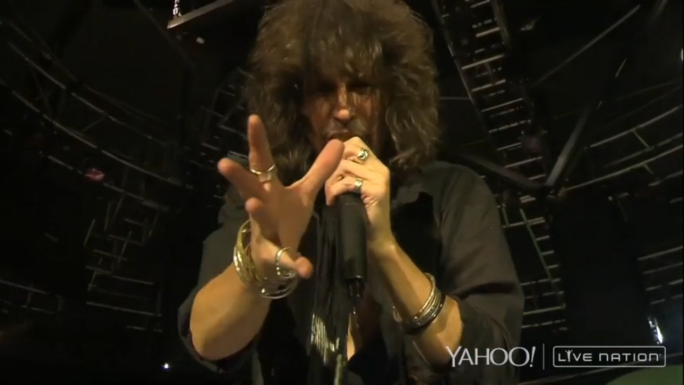 Foreigner - "Urgent" (Live 2015)