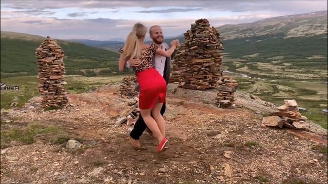 гр Белый день - Ромашка танцуют Sondre & Tanya