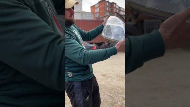 Замена стекла фары на моей газели.