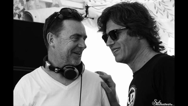 ID - ID (Hernan Cattaneo b2b Nick Warren @ Loveland Festival 2022)