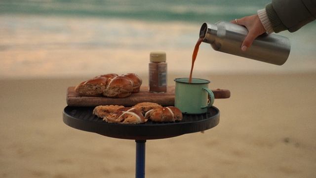 9717056-uhd_3840_2160_25fps