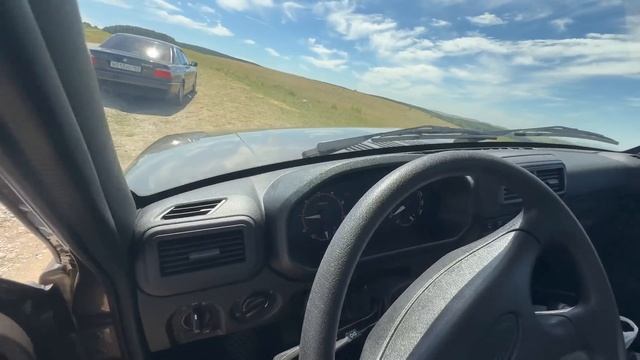 Путешествие к Эльбрусу на НОВОЙ лада нива легенд! Часть 1