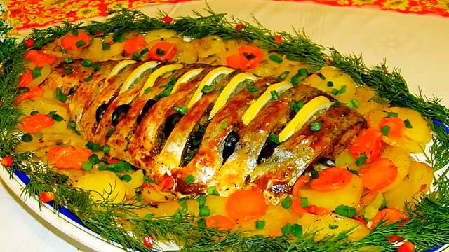 Рыба с овощами в духовке, потрясающий вкус!