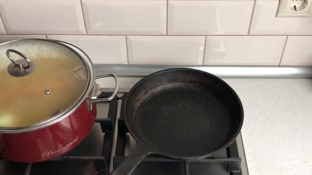 Гороховый суп с копченостями ребрышками классический Как сварить ГОРОХОВЫЙ СУП с РЕБРЫШКАМИ