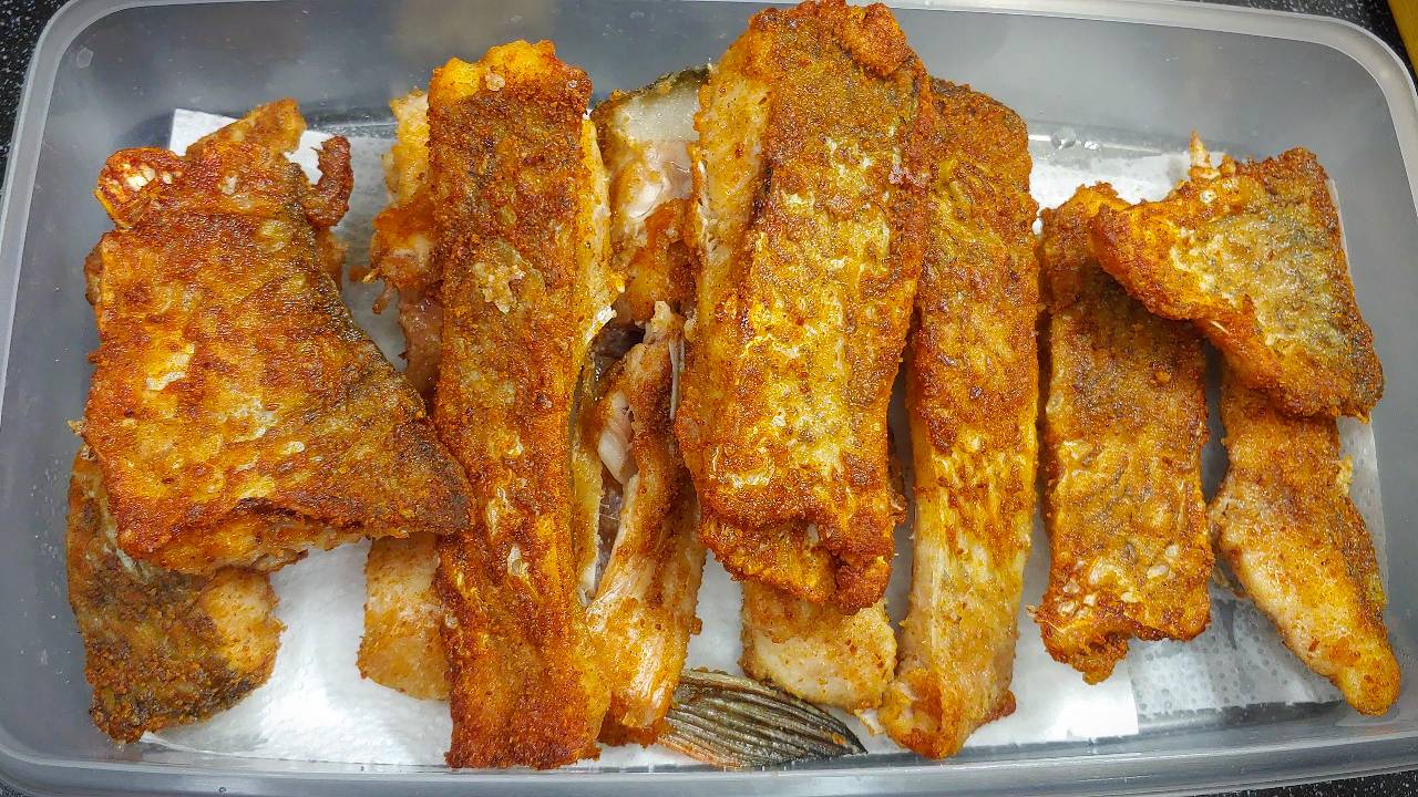Лещ жареный на сковороде