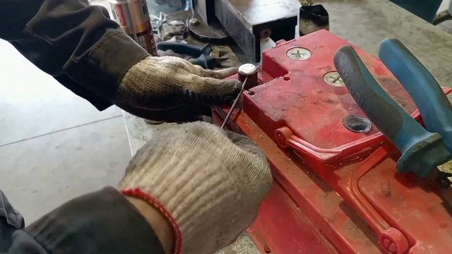 Как восстановить клемму аккумулятора. Два способа.