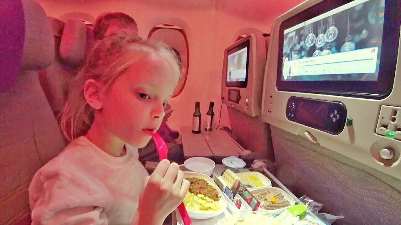 ВЛОГ Перелёт в ОАЭ Дубай Emirates Airbus A380-800