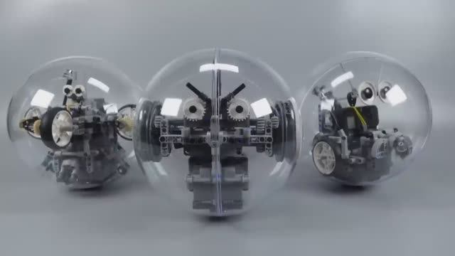 Lego Ball-Боты берут верх | Lego Ball-Bots Take Over