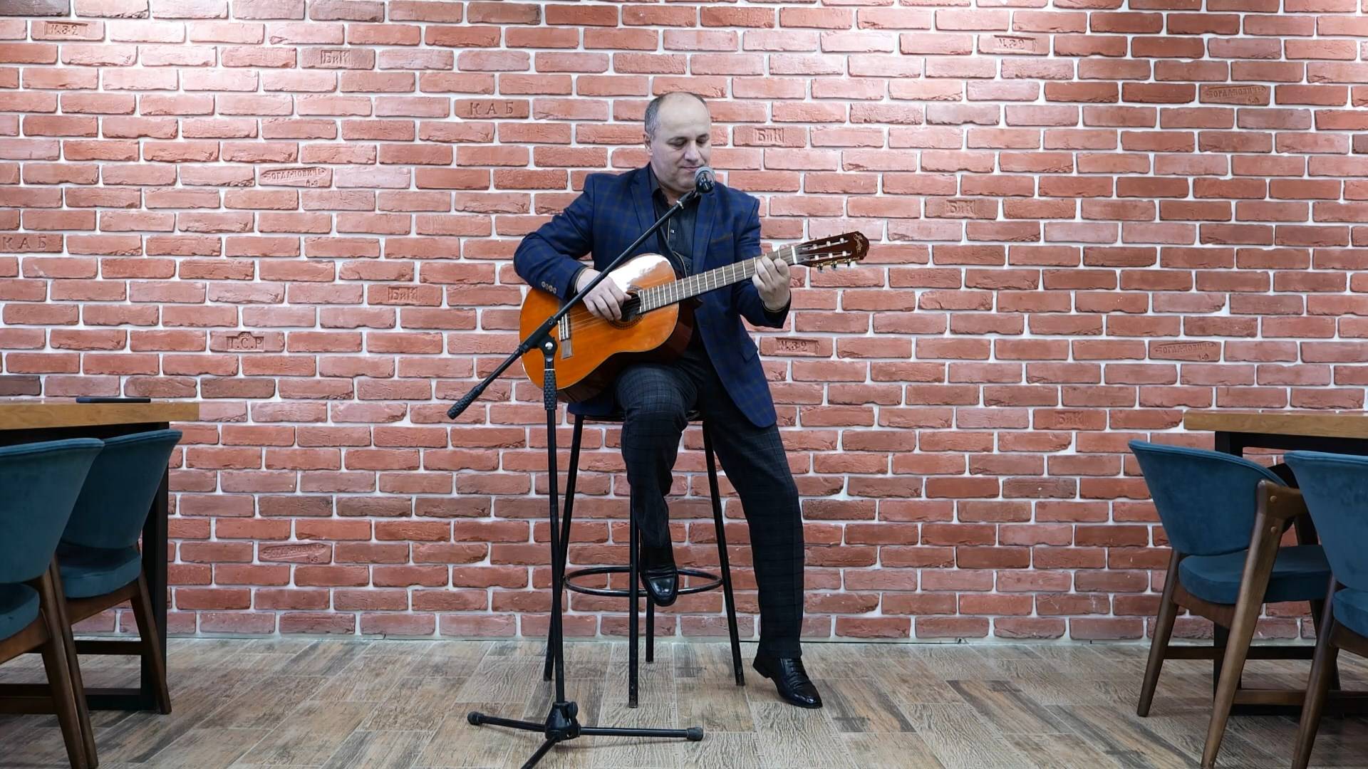 Гр.Беневша . Омар Меликов. « Зи Бубудиз »