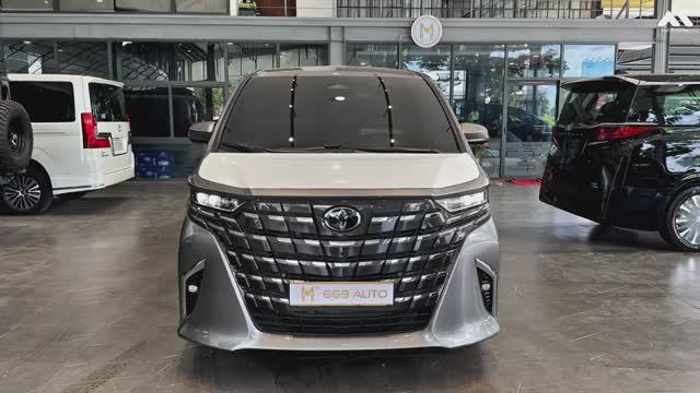 TOYOTA Alphard Executive hev E-four 2025 обзор