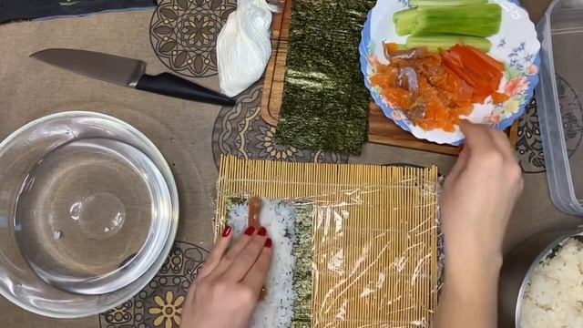 Роллы дома: рассказываю как готовить и правильно закручивать. Просто и бюджетно!