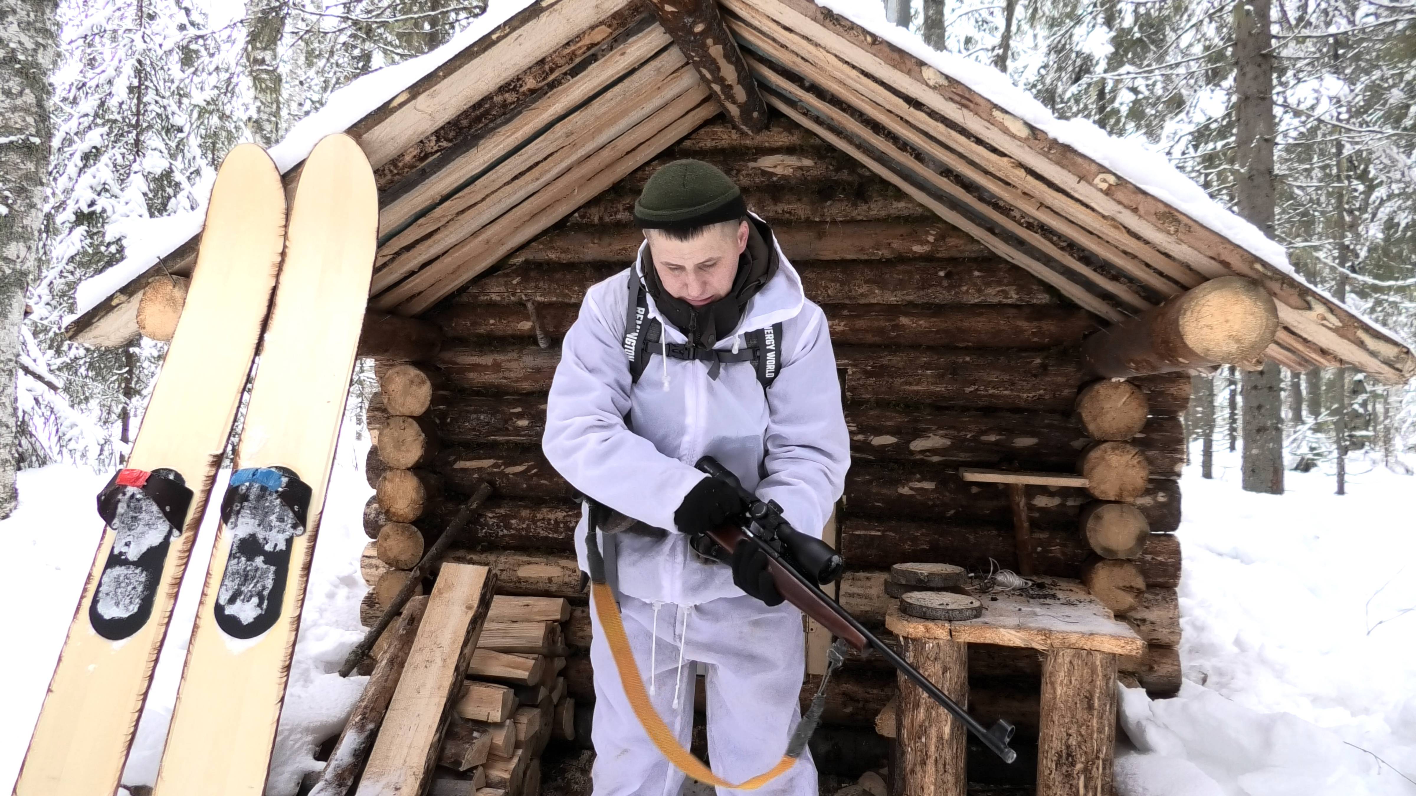 СЛАБОНЕРВНЫМ НЕ СМОТРЕТЬ! ОХОТА В ТАЙГЕ. ТАКОЕ ВИЖУ ВПЕРВЫЕ!