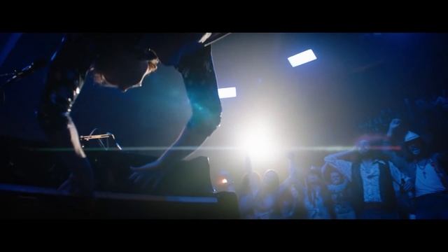 Dance Monkey - Tones And I (Music Video)