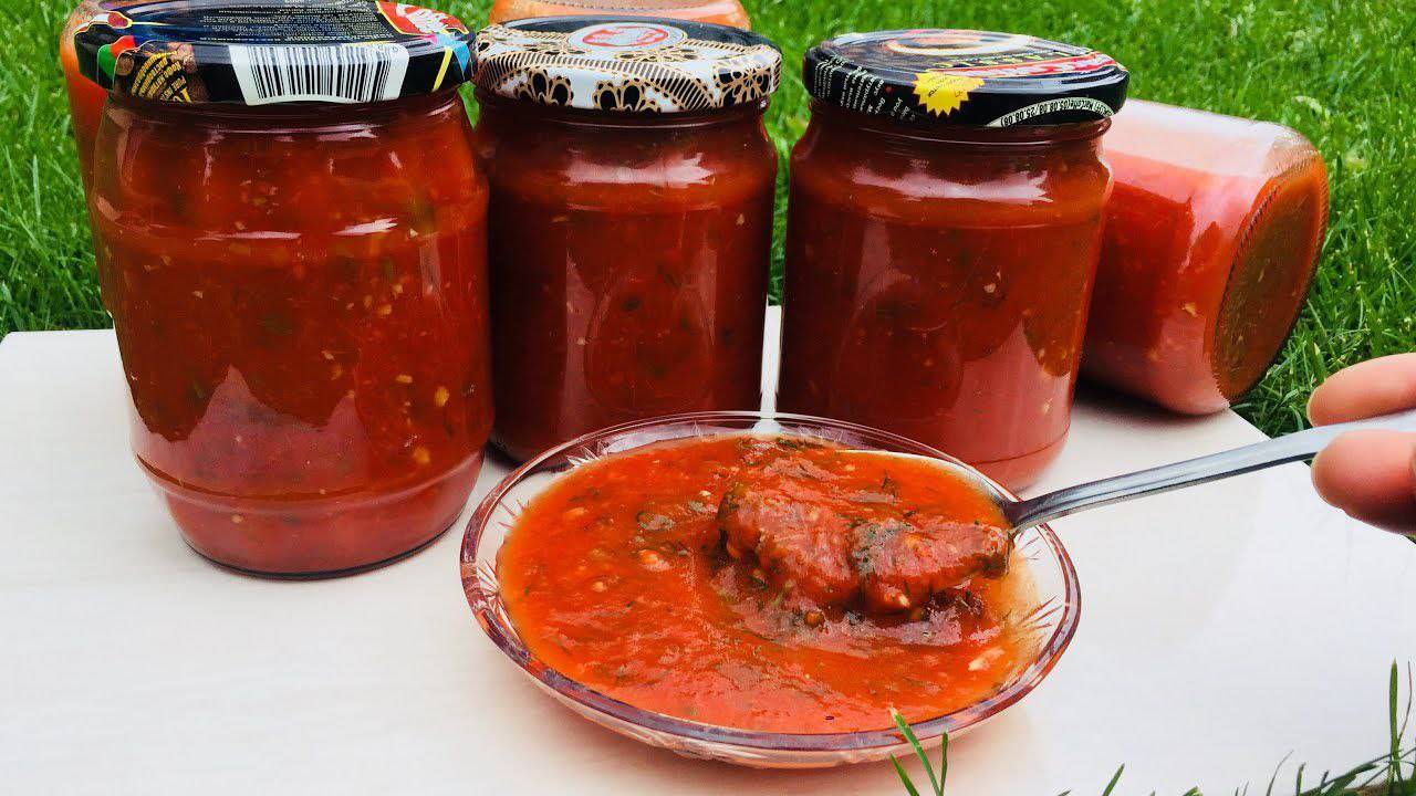 Это просто бомба!!! Вкуснейший соус на зиму.
