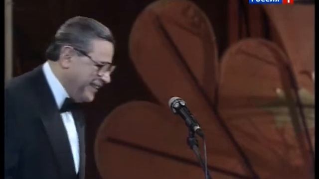 Евгений Петросян_Сантехник (первое выступление)