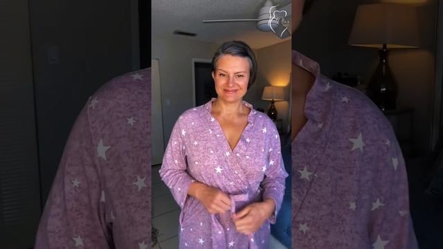 Curious Carly - Plus-Size Curvy Model - Bio & Facts