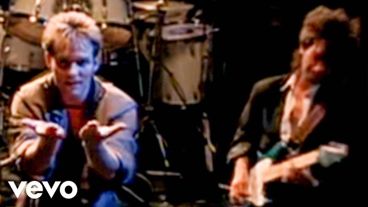 Cutting Crew – I Just Died In Your Arms (Official Music Video)