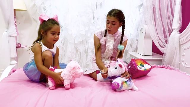 Настя и Мия и история про новую комнату | Мия Настя и Артем