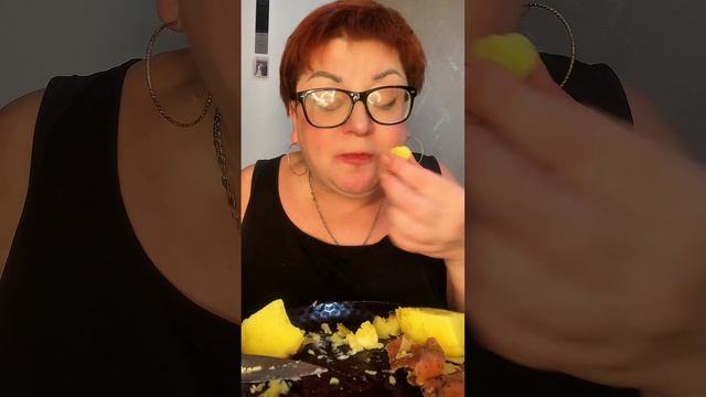 СЕЛЕДКУ ЗАКАЗЫВАЛИ😉⁉️/МУКБАНГ СЕЛЕДКА