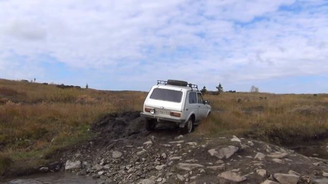 Подъем на Кваркуш по каменной реке. Вогульский камень. Три брата. Цепельские поляны.