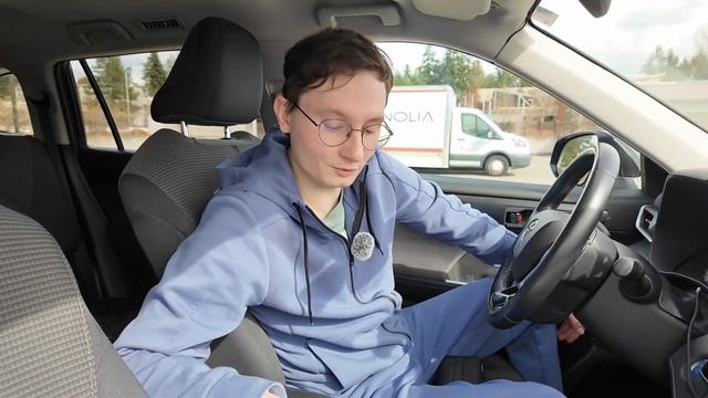 Вот почему Toyota Highlander Hybrid лучший кроссовер 2024 года