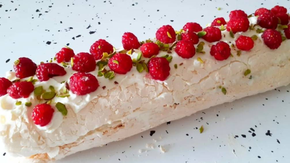 Меренговый рулет с крем чиз нежный как облако!