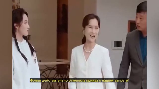 Через 5 лет генеральный директор в шоке, увидев троих д