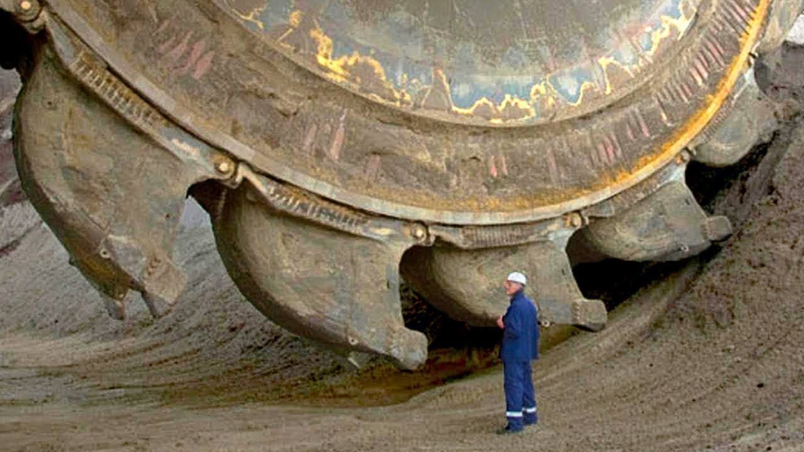 Самая Крупная Техника в Истории