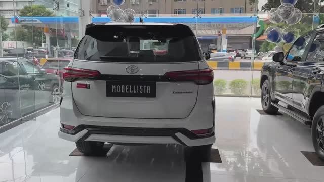 Toyota Fortuner 2025 обзор