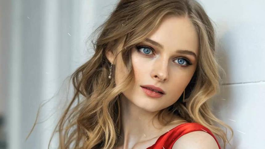 — Я услышал, как она сказала другому: «Я тебя люблю». — И записал это! ИЗМЕНА ЖЕНЫ