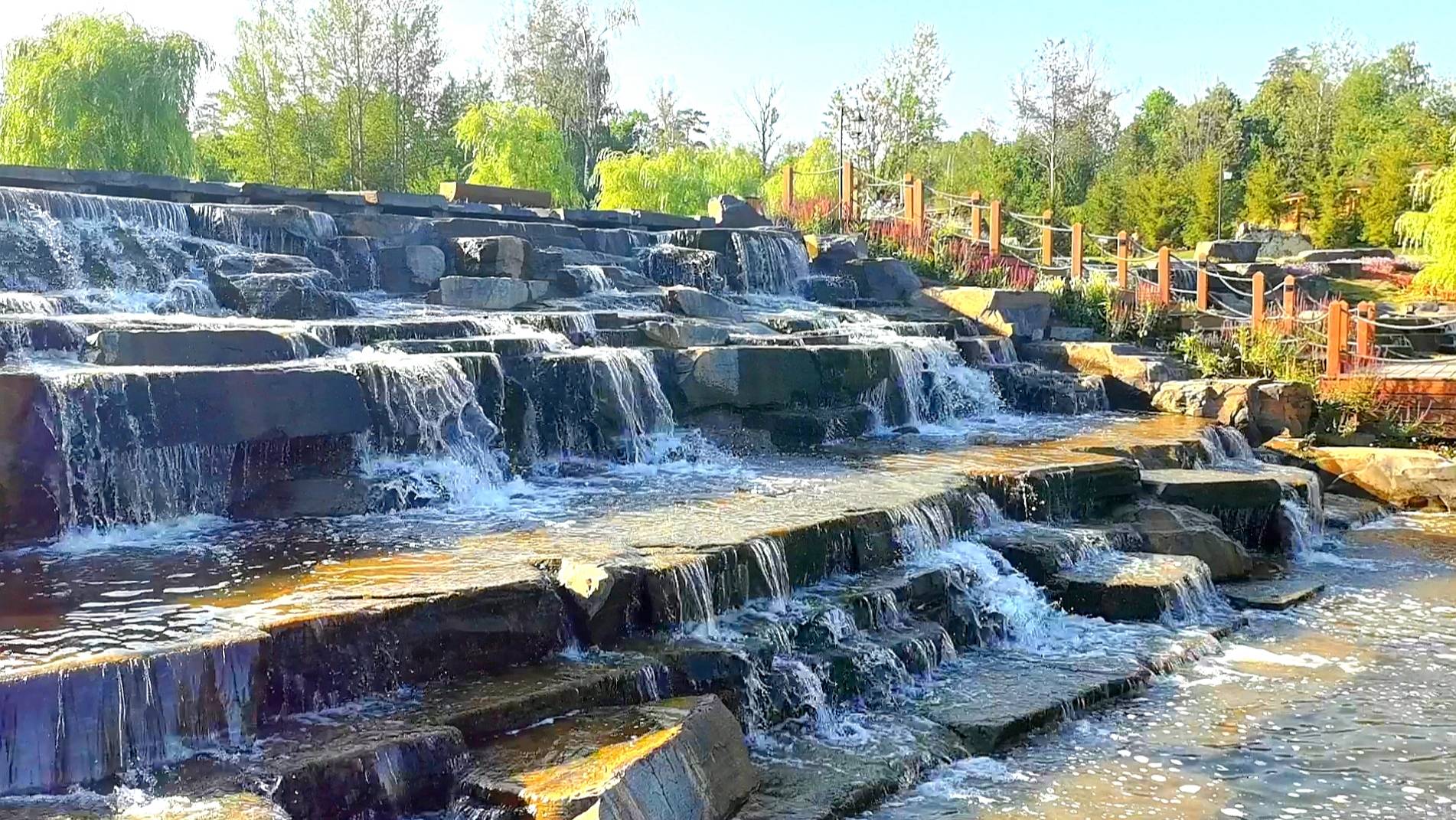 Водопад рядом с Москвой. Парк "Ближняя дача".