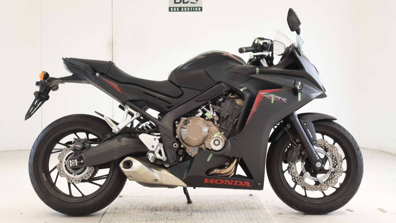 Honda CBR650F - RC83-1100407
