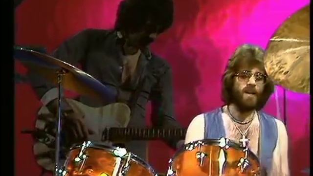 Nazareth - Love Hurts 1975 (HQ)