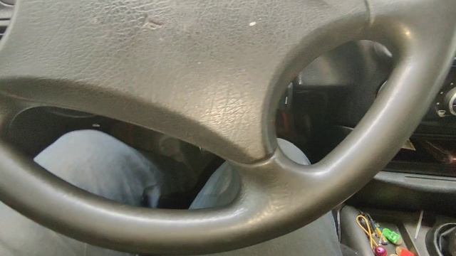 стучит, когда трогаешься "нива шевроле" стучит, когда переключается трансмиссия нива "шевроле" нива