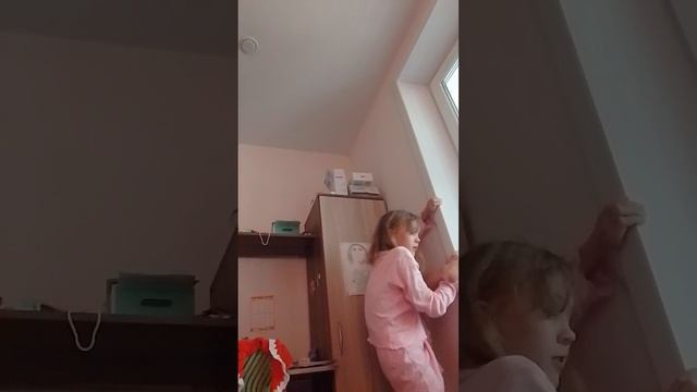 третий  урок !!!!!!!!!!!! Внимание внимание данные упражнения повторять чётко с родителями!!!!!!!!