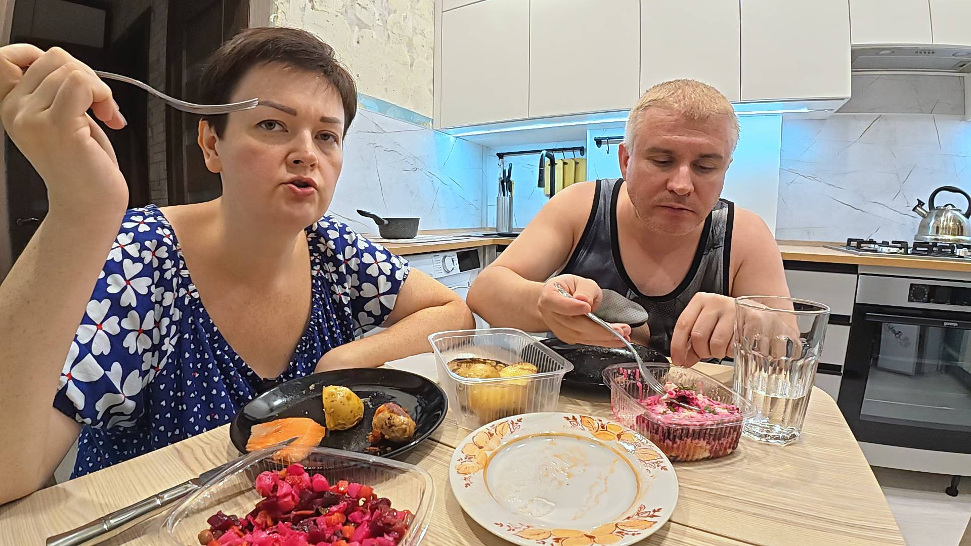 Мукбанг достали ХАЛЯВЩИКИ и попрошайки! Сама разберусь со своим ИМУЩЕСТВОМ! ПИРУЕМ на семейный ужин