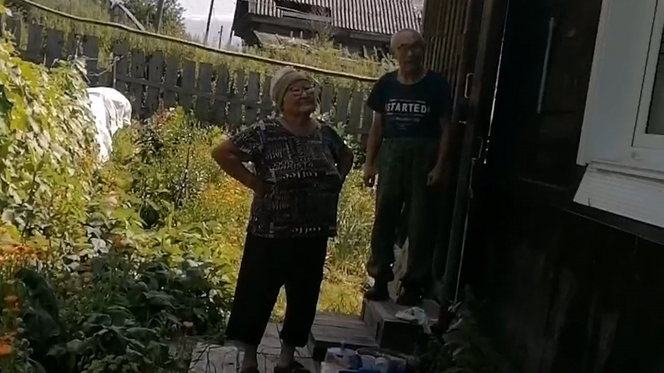 Жизнь аборигенки. Приехала к родителям, мыть окна. Мой папа. 10.08.25
