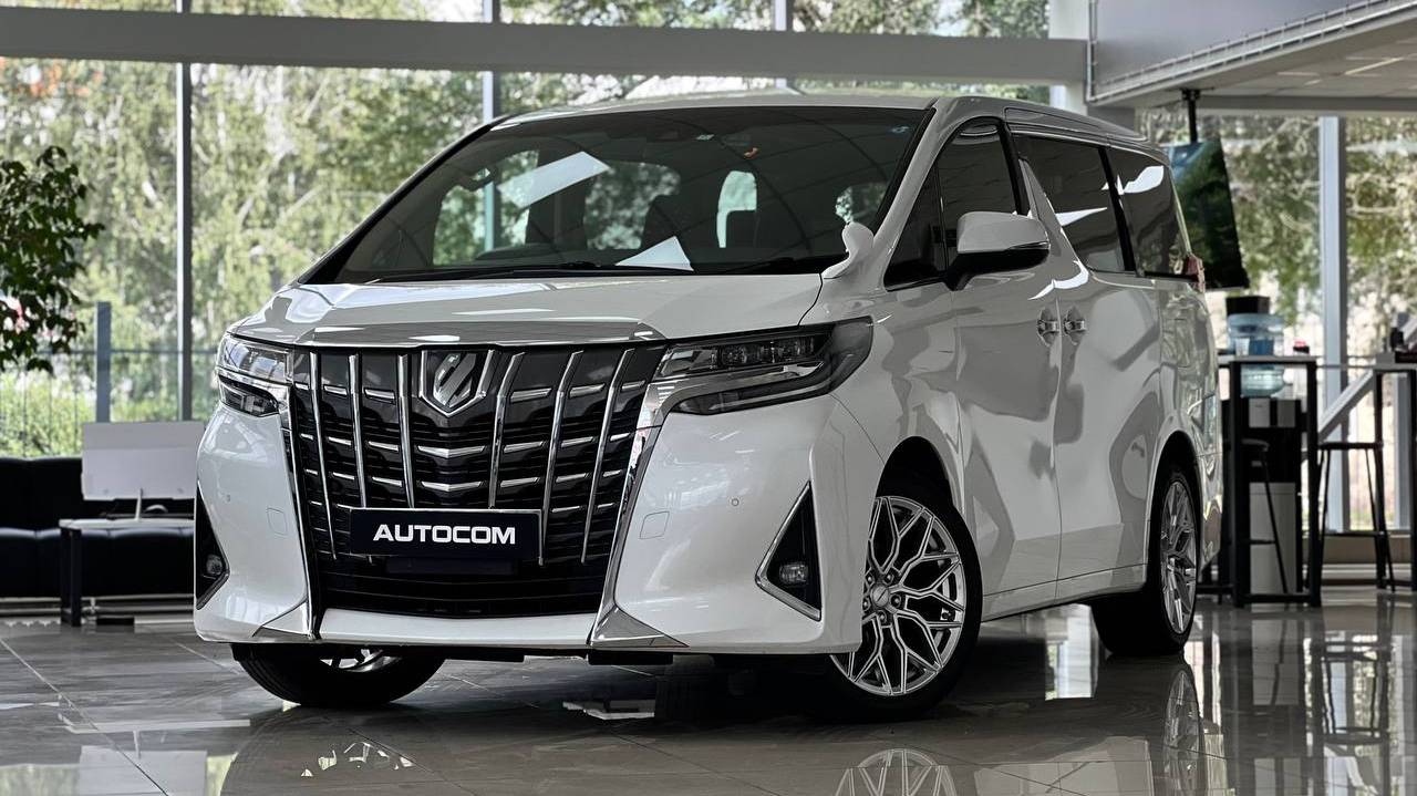 Обзор Toyota Alphard 2019