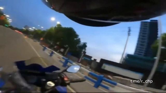 Шлем спас при ДТП