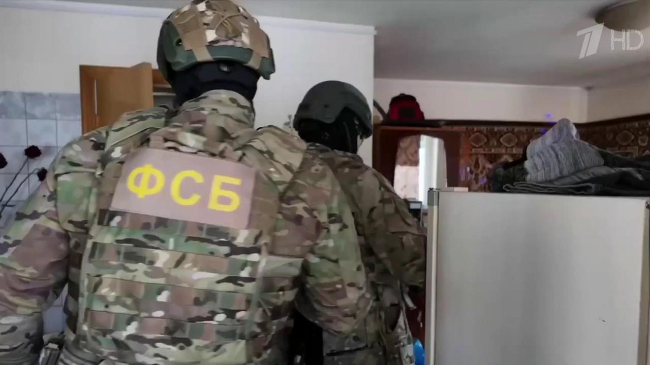 Сотрудники ФСБ в Симферополе задержали женщину, готовившую теракт на железной дороге
