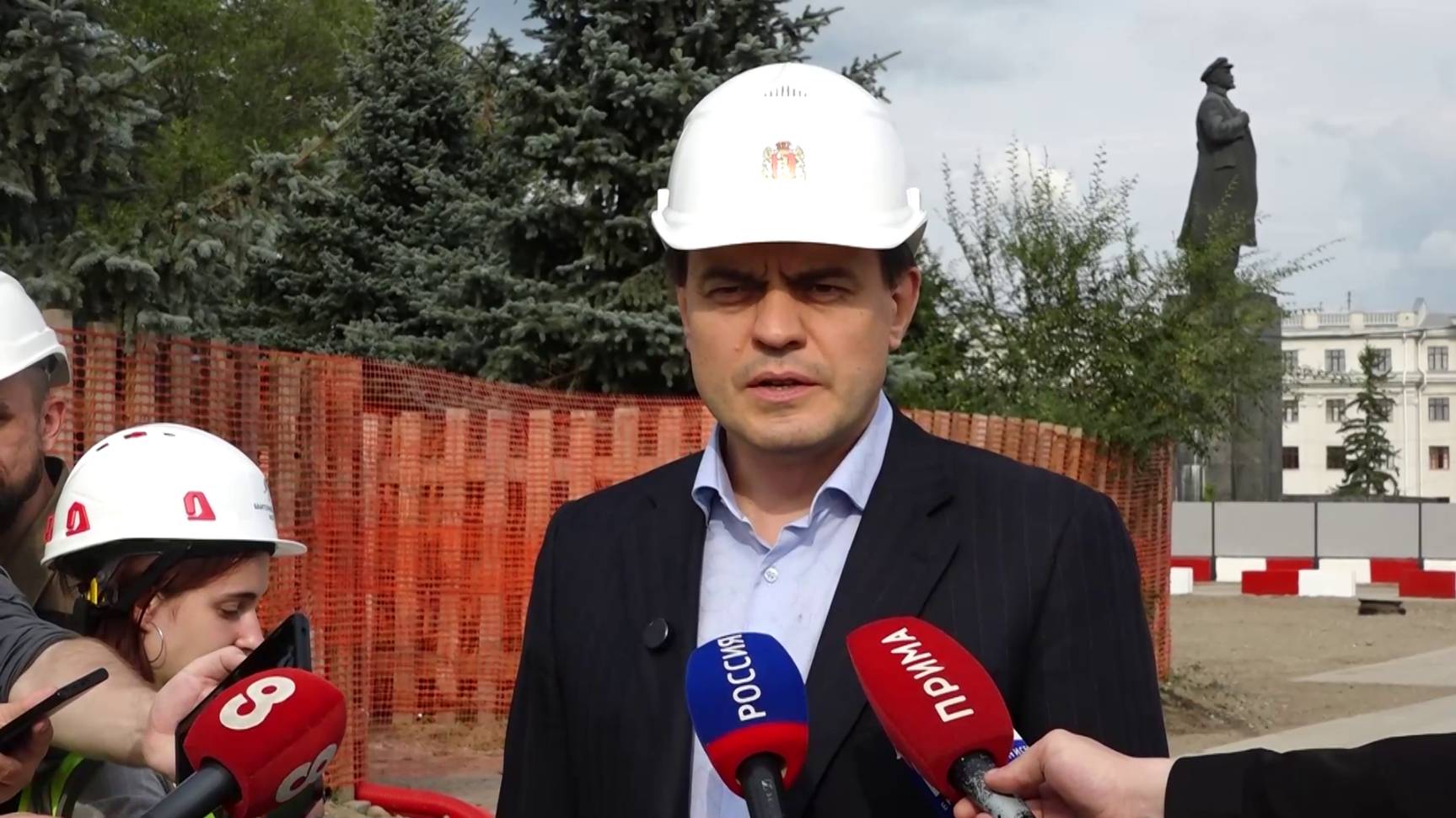 Программа "Главные новости" на 8 канале от 21.08.2025 Часть 1