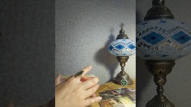 Что выйдет наружу? Волею Вселенной вы это узнаете!